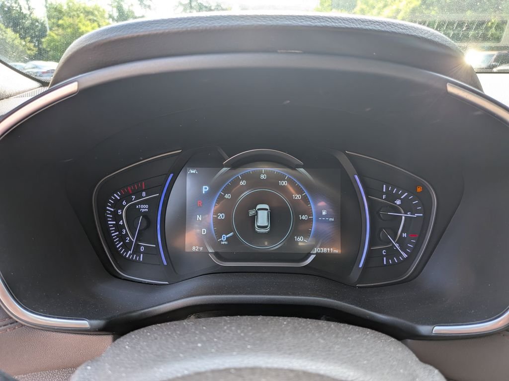 Used 2020 Silver Hyundai Limited image 15