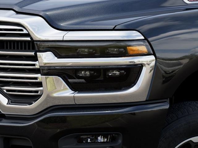 New 2026 Diamond Black Crystal Pearl-Coat Exterior Paint RAM Laramie image 88