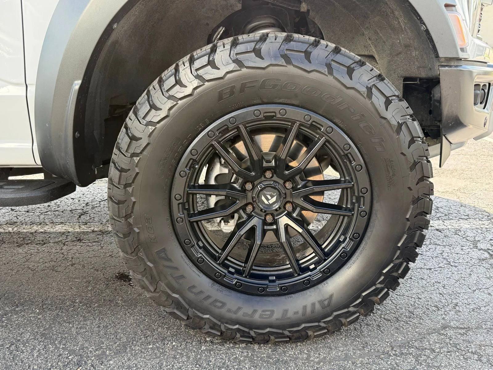 Used 2023 Oxford White Ford Raptor image 60