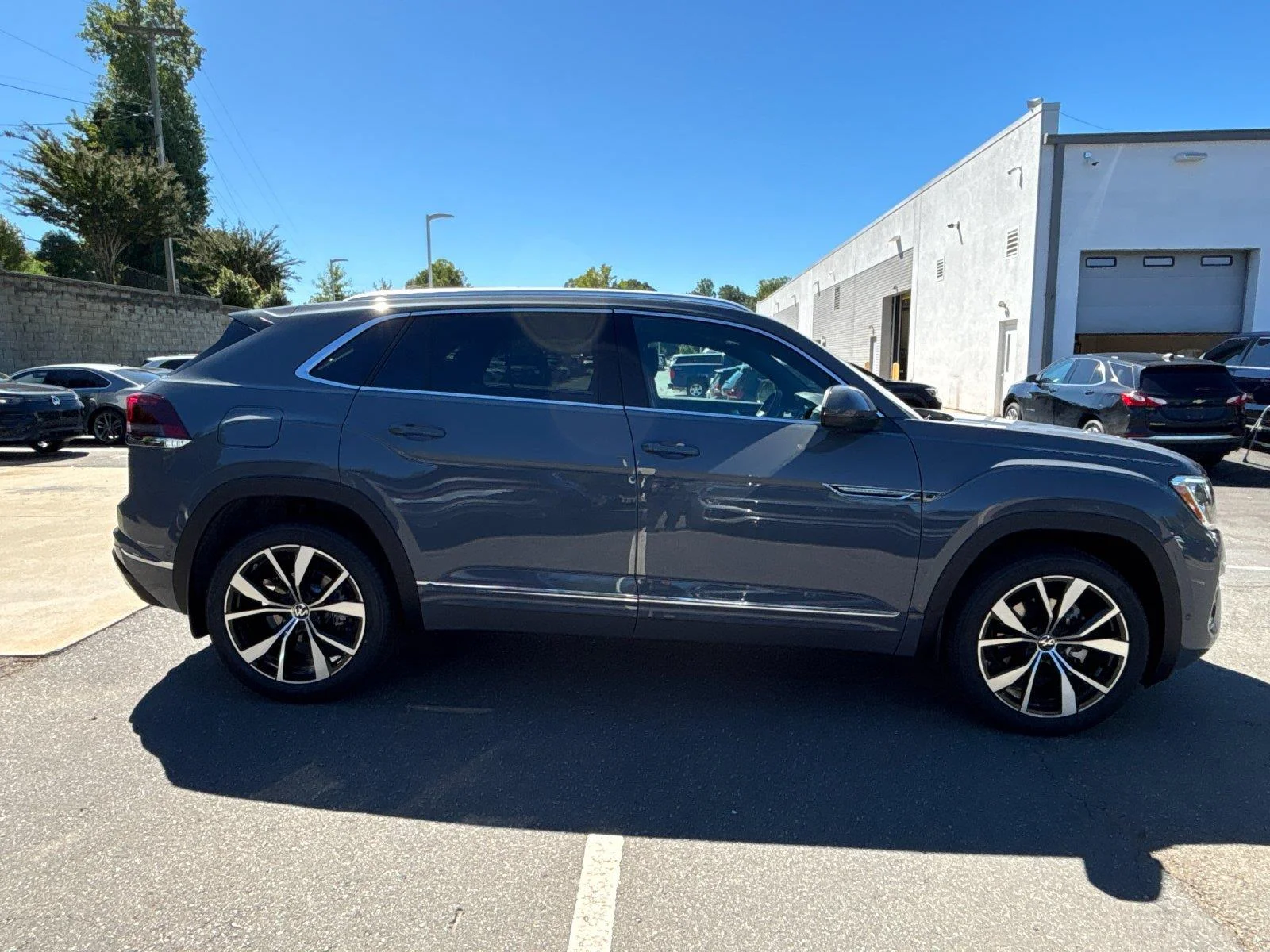 New 2026 Pure Gray Volkswagen 2.0T SEL Premium R-Line image 6