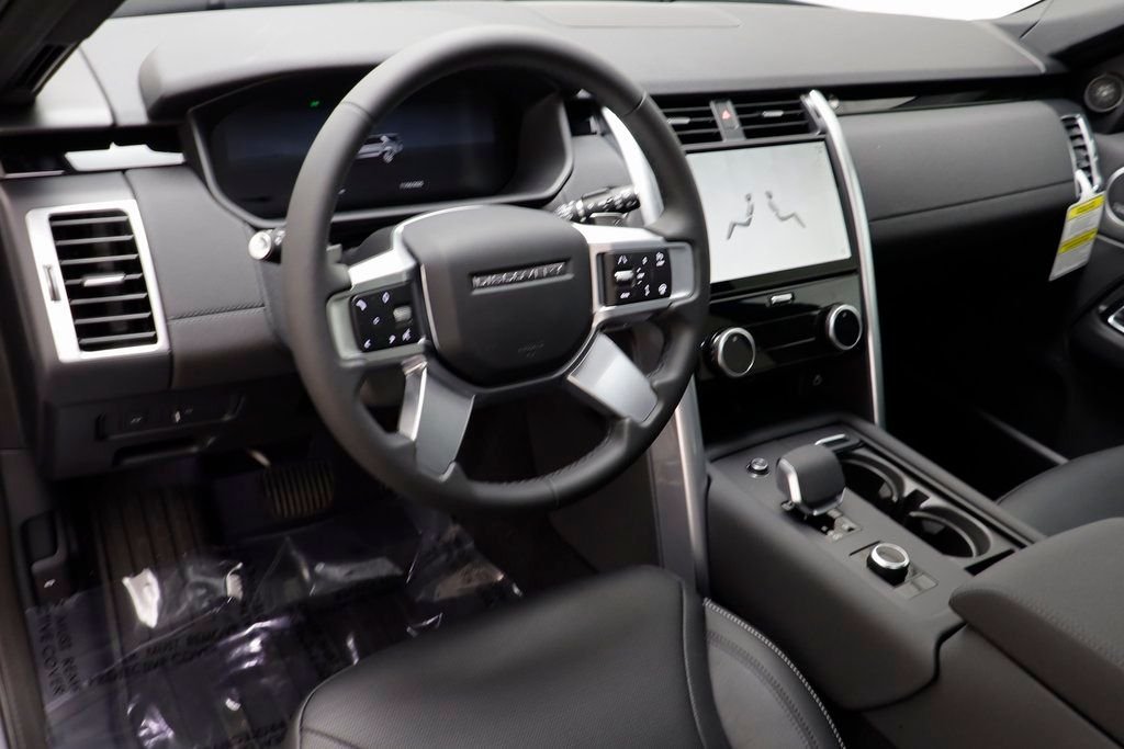 New 2025 Eiger Grey LAND ROVER S image 7
