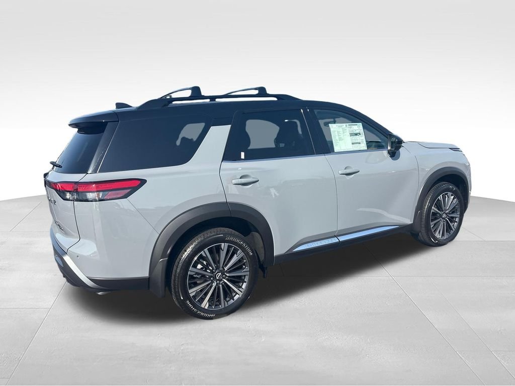 New 2026 Gray Nissan Platinum image 5