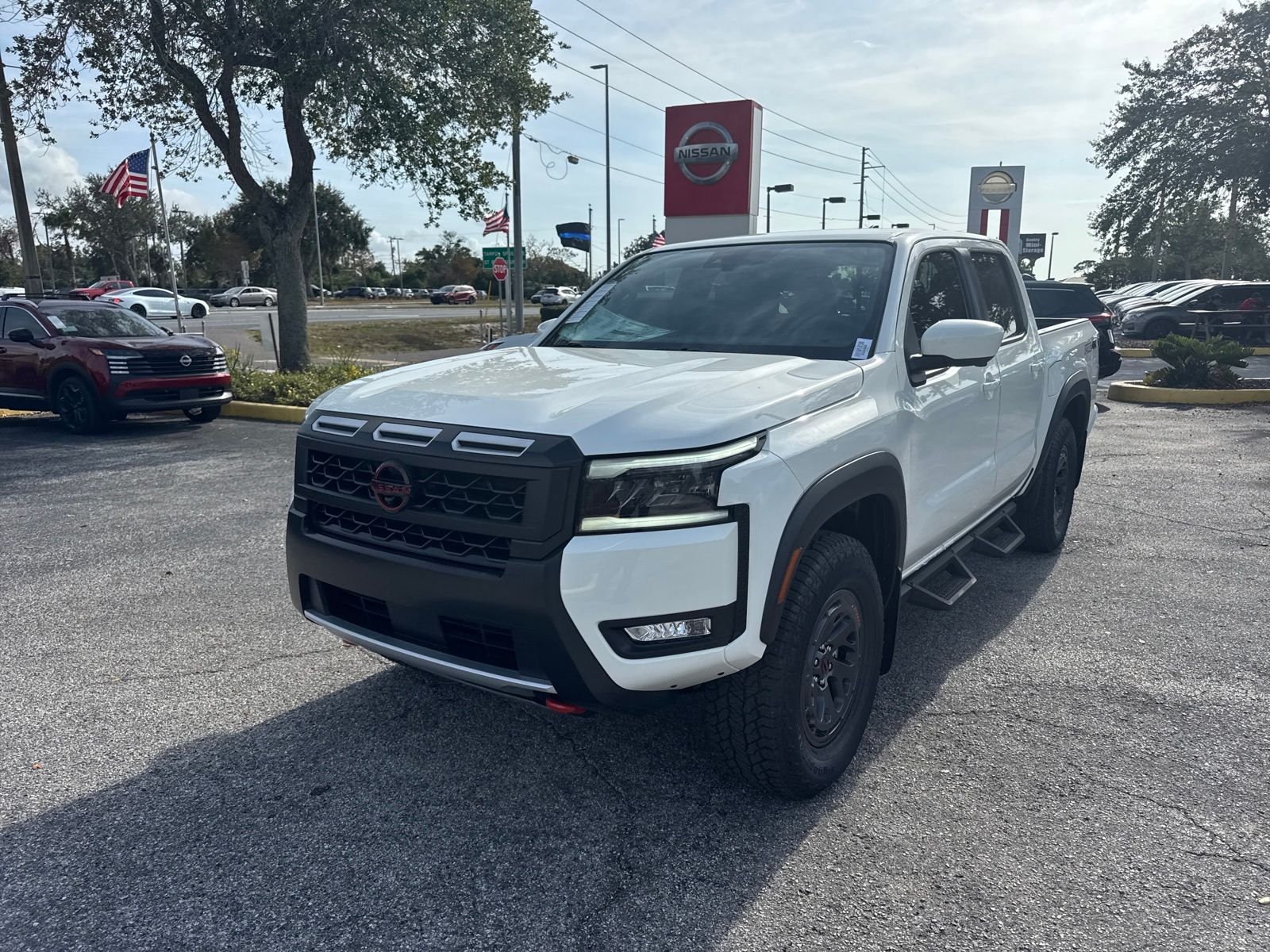 New 2026 Nissan Frontier PRO-4X 4D Crew Cab