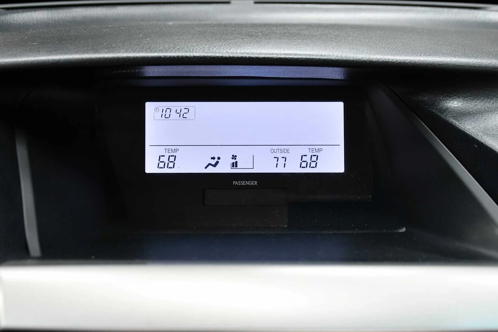 Used 2010 Tungsten Pearl Lexus  image 20