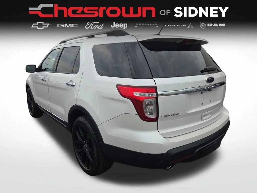 Used 2014 White Ford Limited image 7