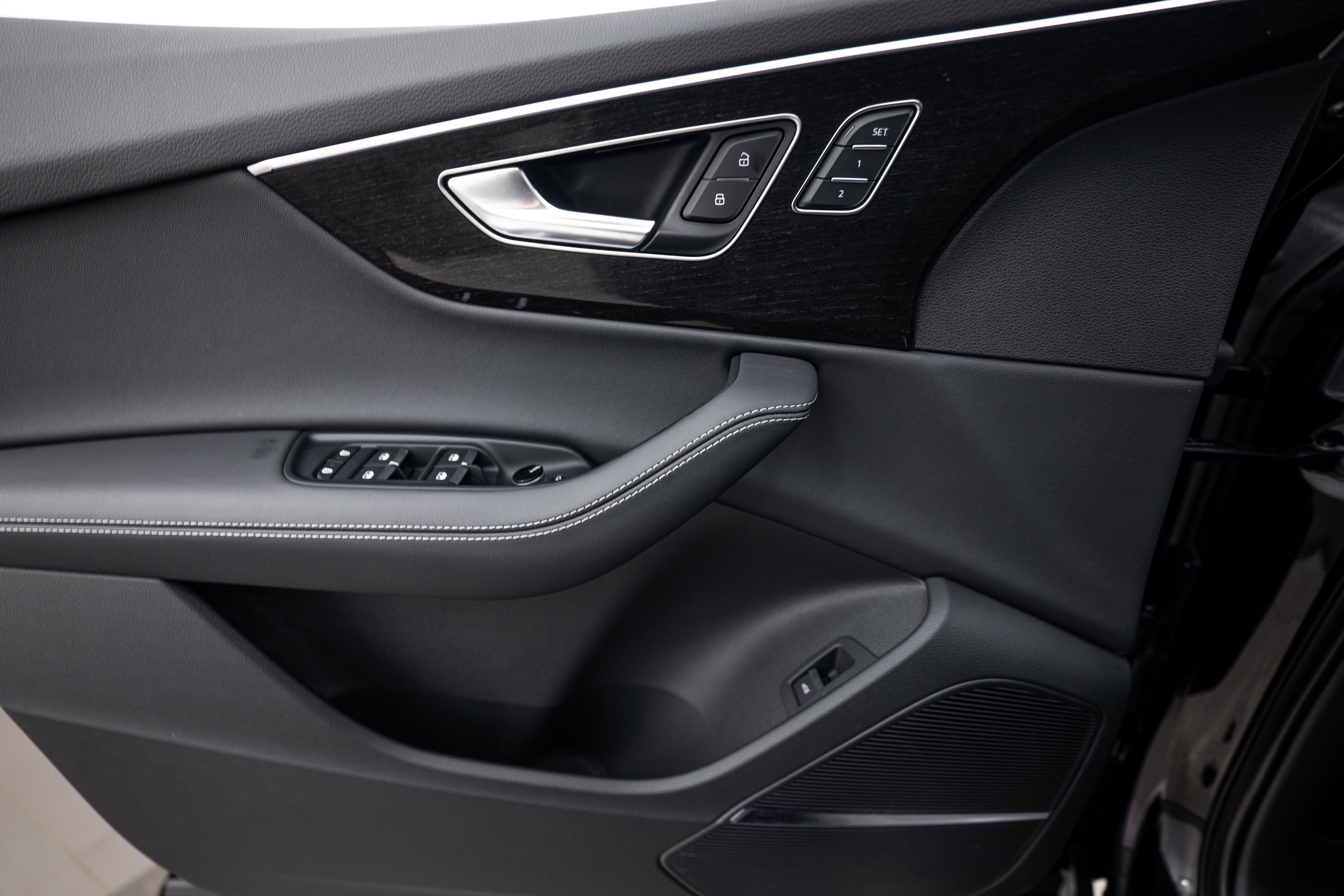 Used 2026 Mythos Black Metallic Audi Premium Plus image 13