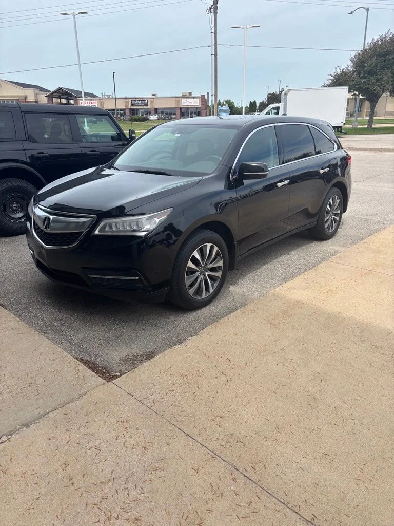 Used 2015  Acura 3.5L Technology Package image 2
