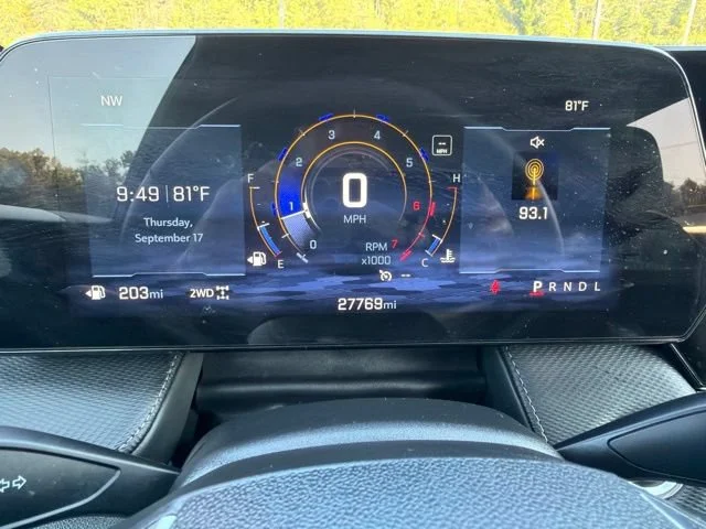 Used 2026 Summit White Chevrolet LT image 27