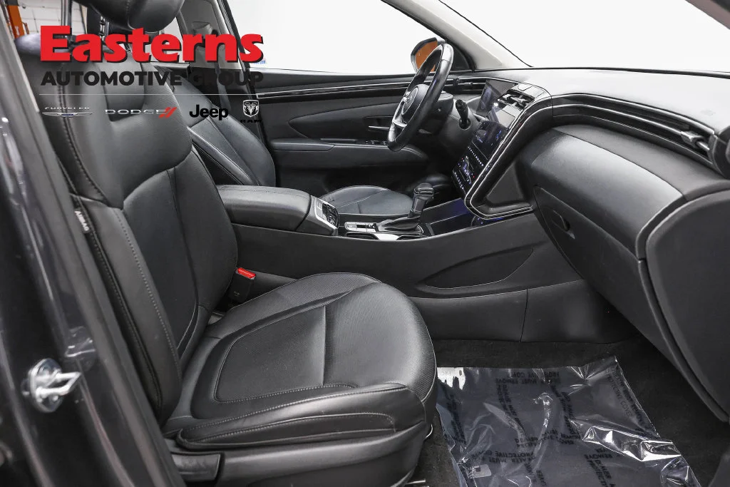 Used 2024 Gray Hyundai SEL image 26