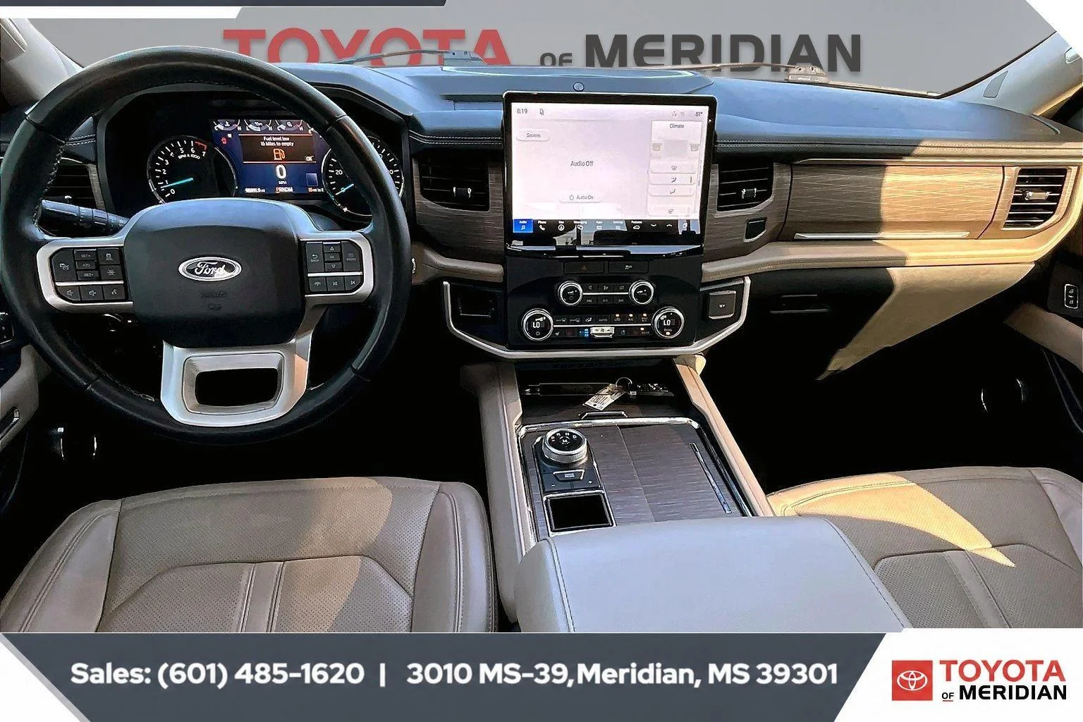 Used 2022 Star White Metallic Tri-Coat Ford Limited image 13