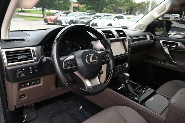 Used 2021 Gray Lexus 460 image 20