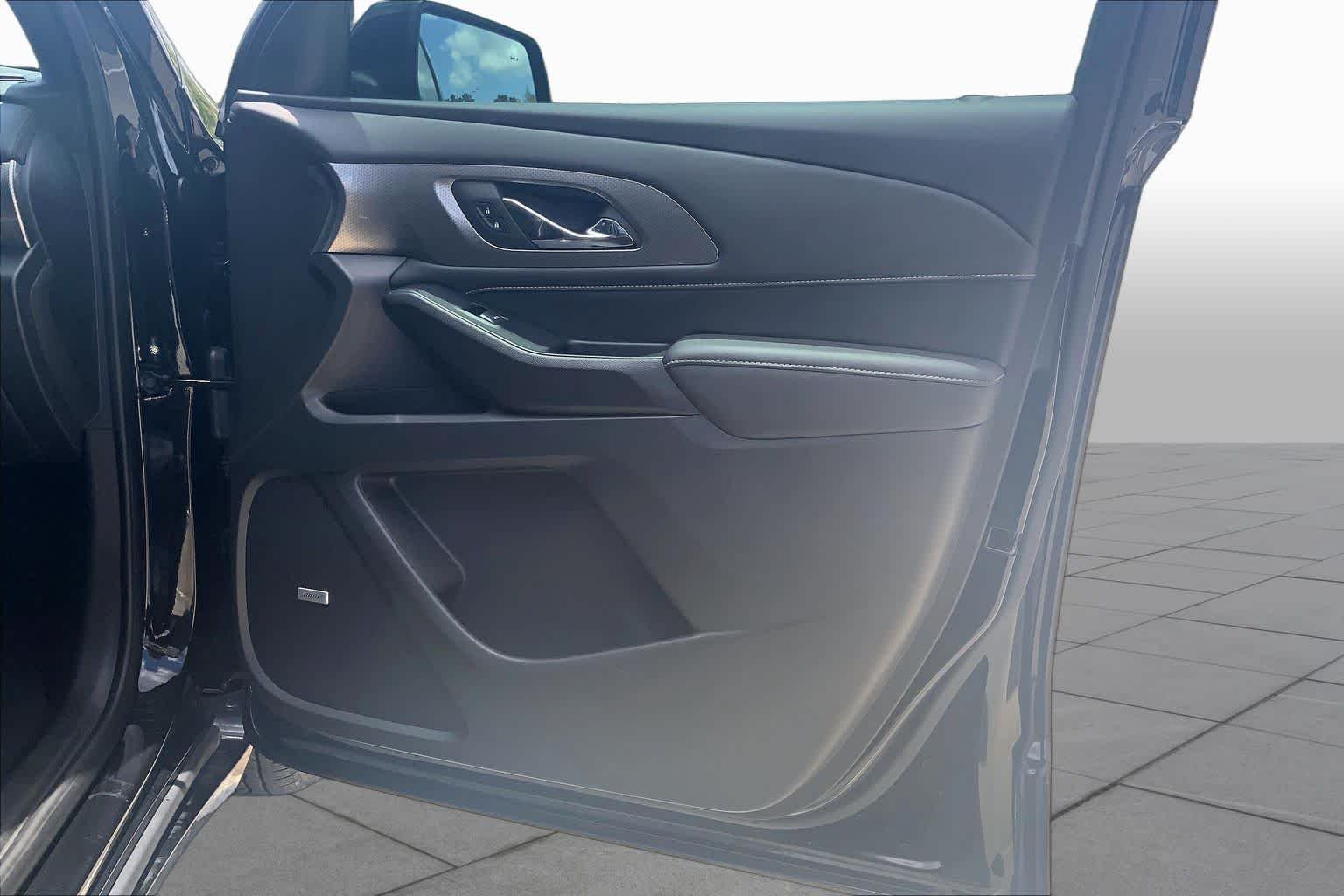 Used 2023 Mosaic Black Metallic Chevrolet Premier image 22