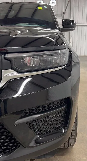 Used 2024 Black Jeep Laredo X image 9