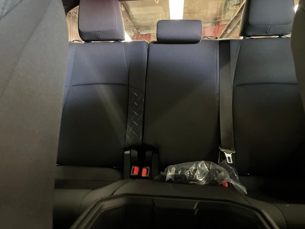 2026 Toyota Tacoma SR5 - Photo 16