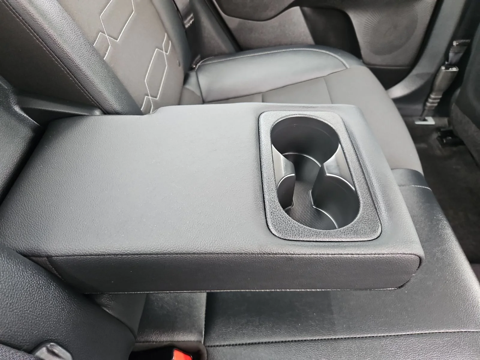 Used 2023 Red Kia GT-Line image 39