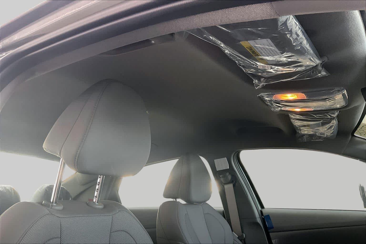 Used 2026 Amazon Gray Hyundai SE image 14