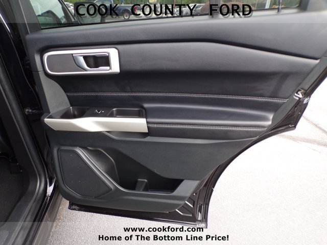 Used 2022 Agate Black Metallic Ford XLT image 21