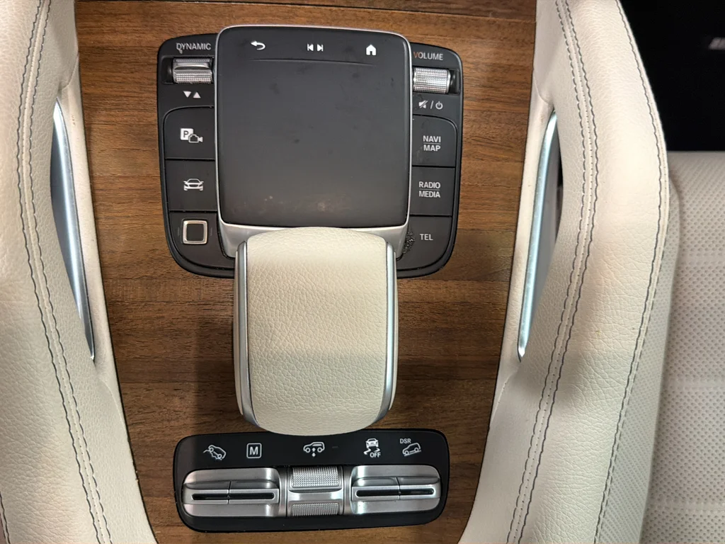 Used 2025 Black Mercedes-Benz GLS 580 image 33