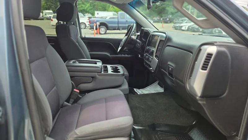 Used 2014 Blue GMC SLE Pickup 4D 6 1/2 ft image 32
