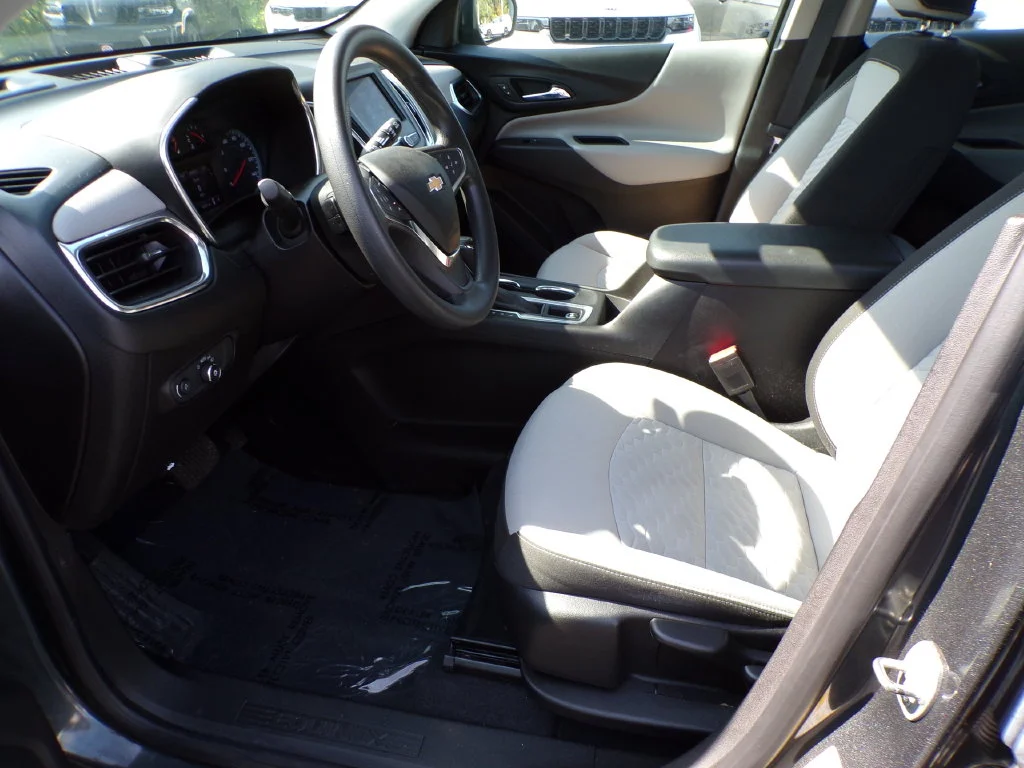 Used 2021 Gray Chevrolet LS image 14