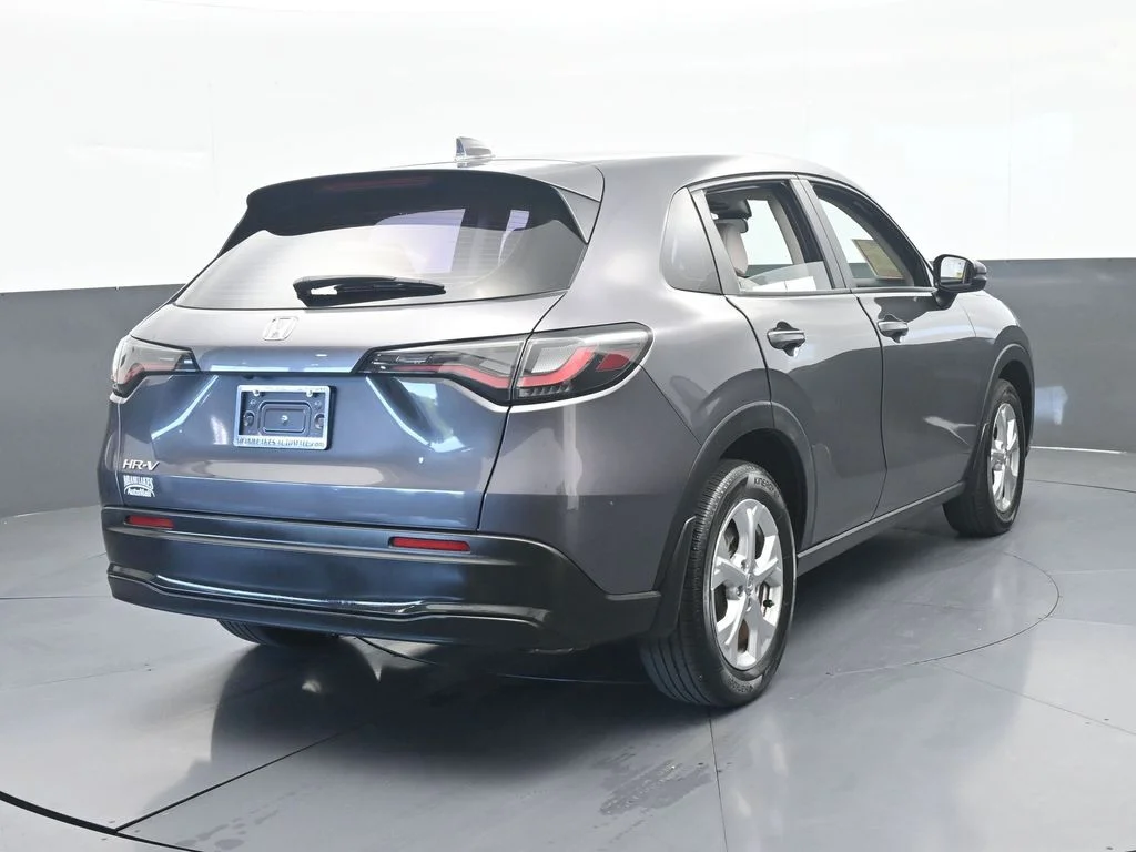 Used 2023 Gray Honda LX image 5