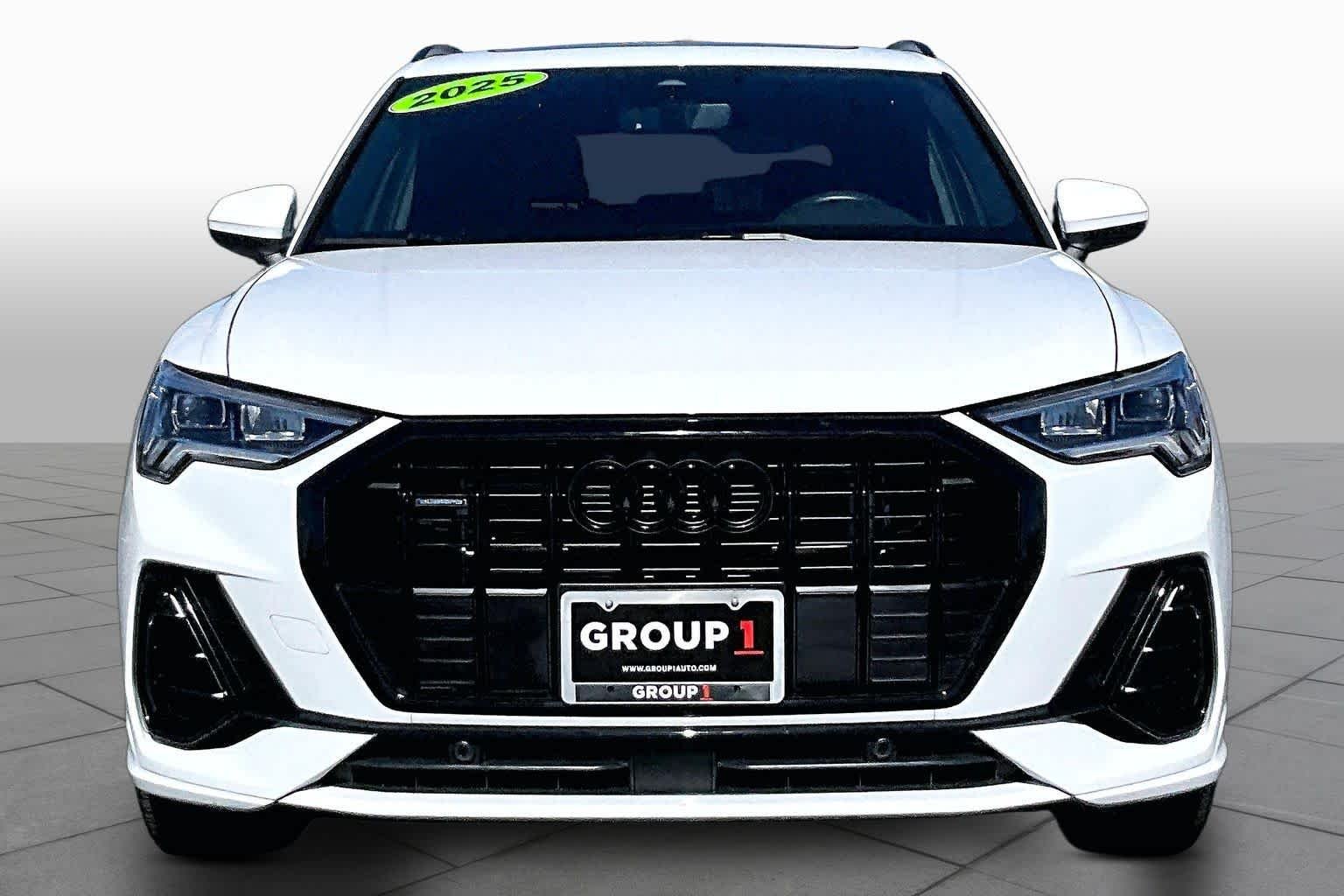 Used 2025 Arkona White Audi S line Premium image 4