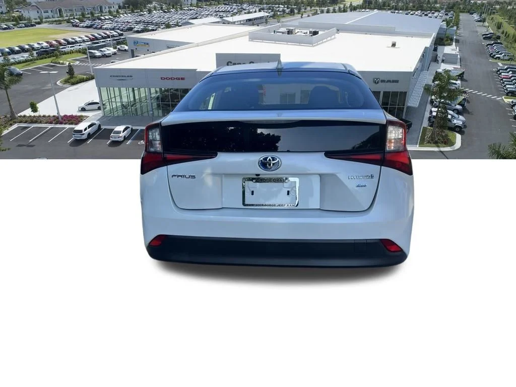 Used 2021 Beige Toyota L image 9