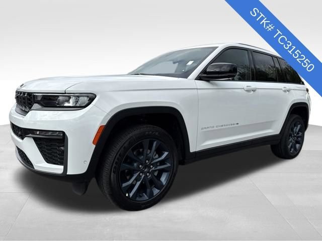 New 2026 Bright White Clear-Coat Exterior Paint Jeep 85th Anniversary Edition image 3