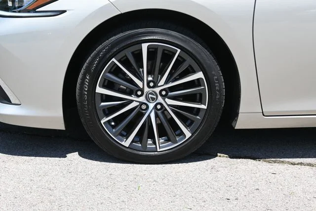 Certified Used 2023 MOONBEAM BEIGE MET. Lexus 350 image 14