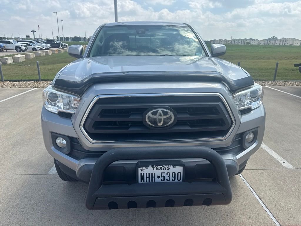 Used 2020  Toyota SR5 image 10