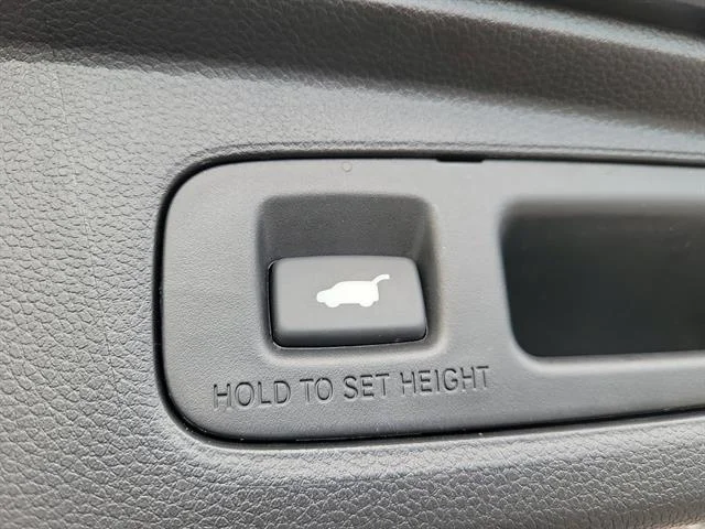 Certified Used 2024 Meteorite Gray Metallic Honda EX-L image 38