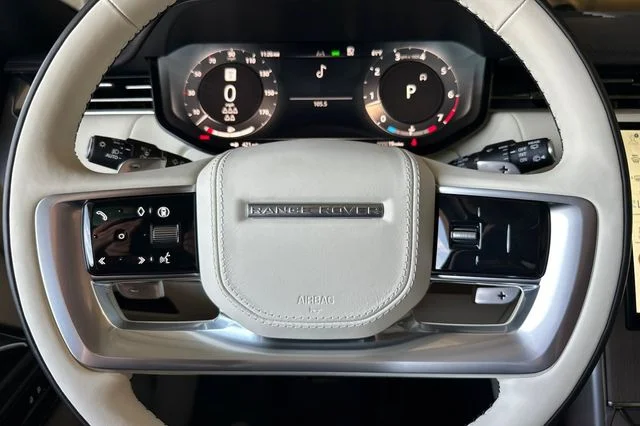 New 2026 Amethyst Grey Purple in Gloss finish Land Rover SE image 22