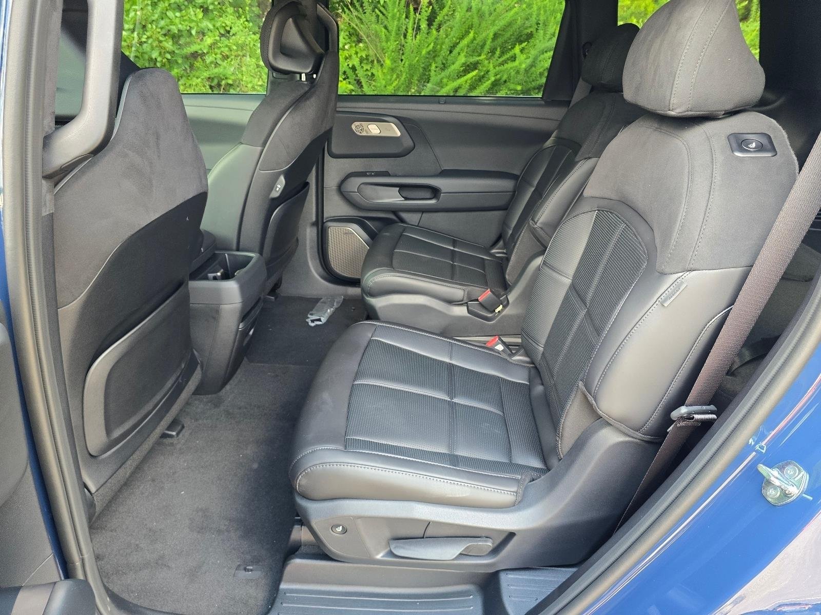 New 2027 Midnight Lake Blue Kia SX-PRESTIGE image 4