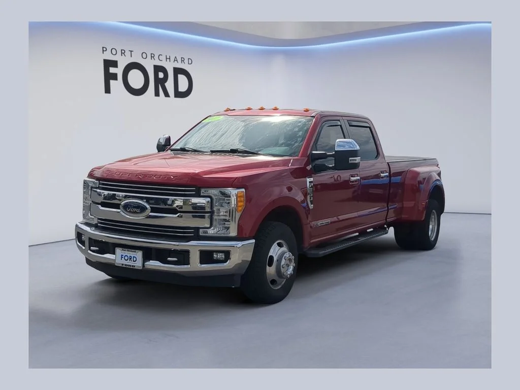 2017 Ford F-350 XLT Crew Cab 8' Box DRW's photo
