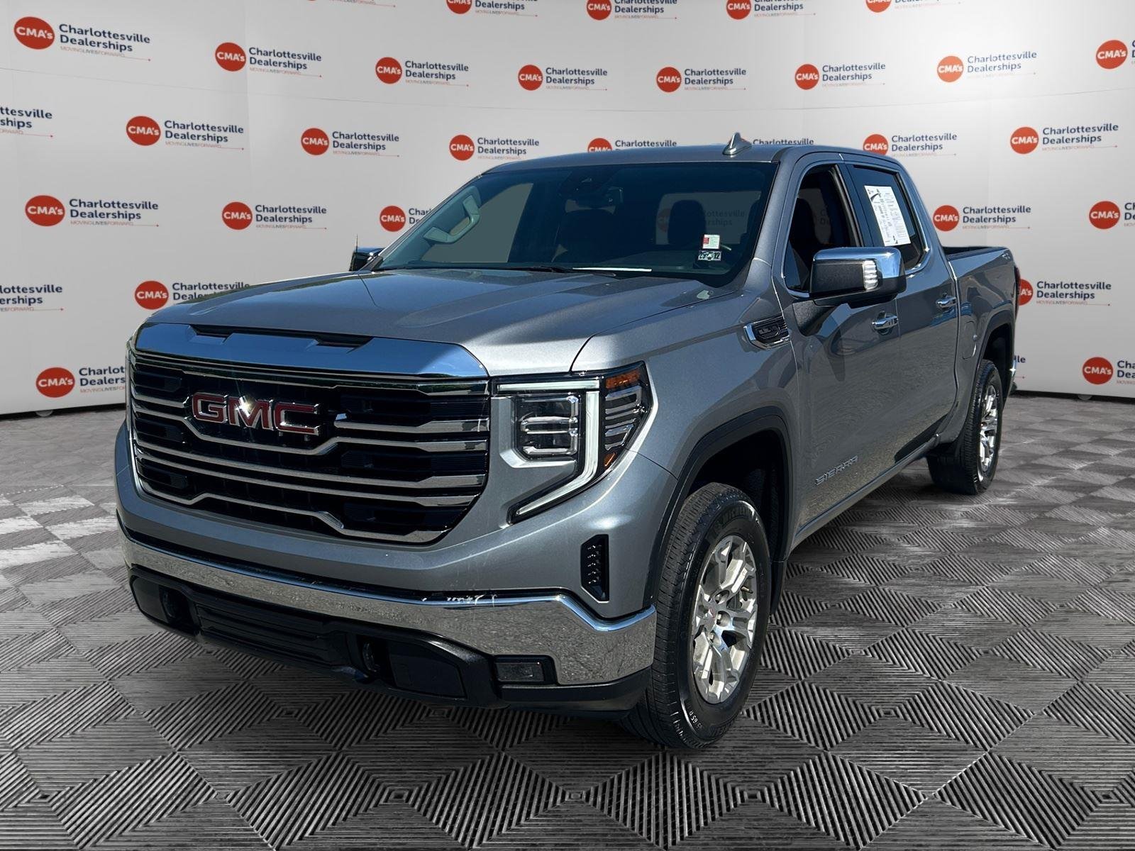 Used 2025 Sterling Metallic GMC SLT image 1