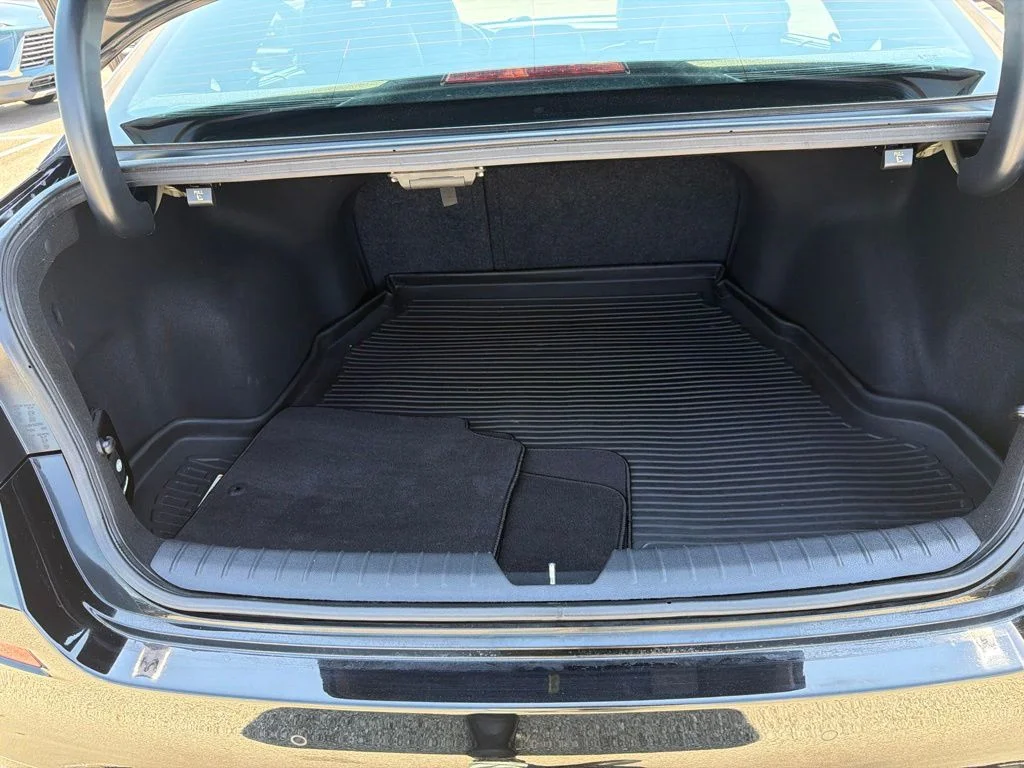 Used 2019 Black Kia SX image 23