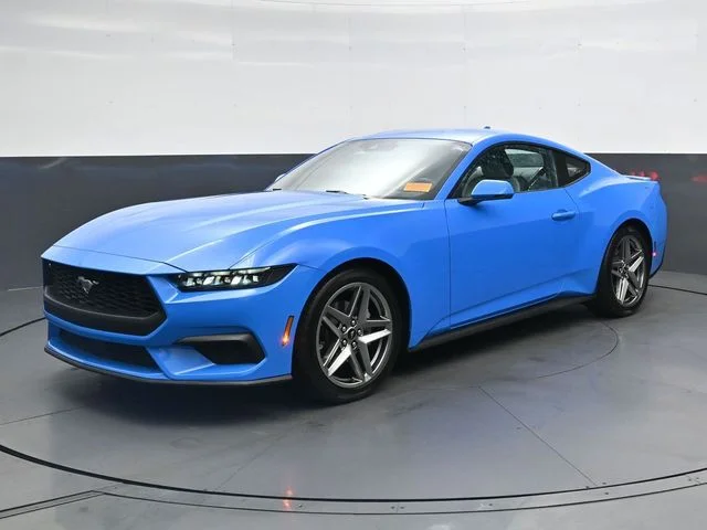 Used 2025 Blue Ford EcoBoost Premium image 9
