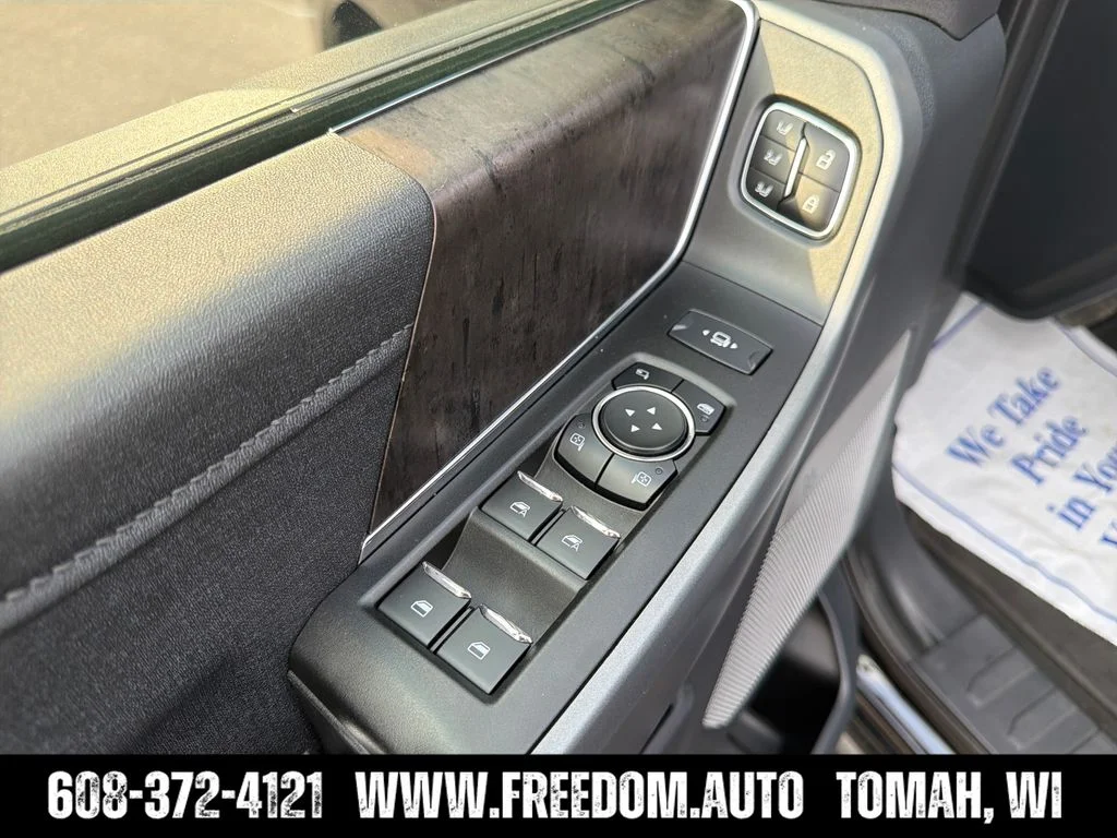 Used 2024 Black Metallic Ford Lariat image 11