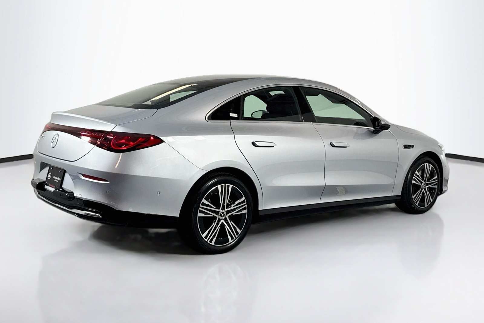 New 2027 Cirrus Silver Metallic Mercedes-Benz CLA 220 Hybrid image 5