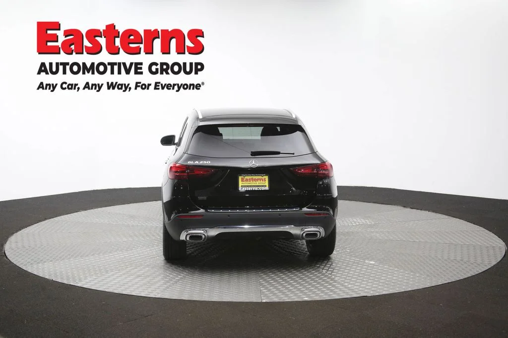 Used 2025 Black Mercedes-Benz GLA 250 image 35