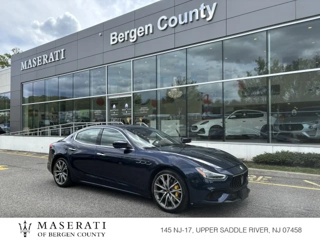 2023 Maserati Ghibli Modena Q4's photo