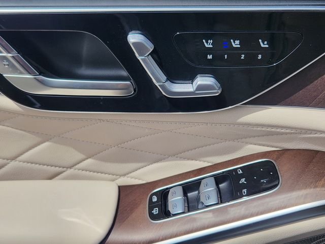 New 2027 Black Mercedes-Benz S 580 image 11