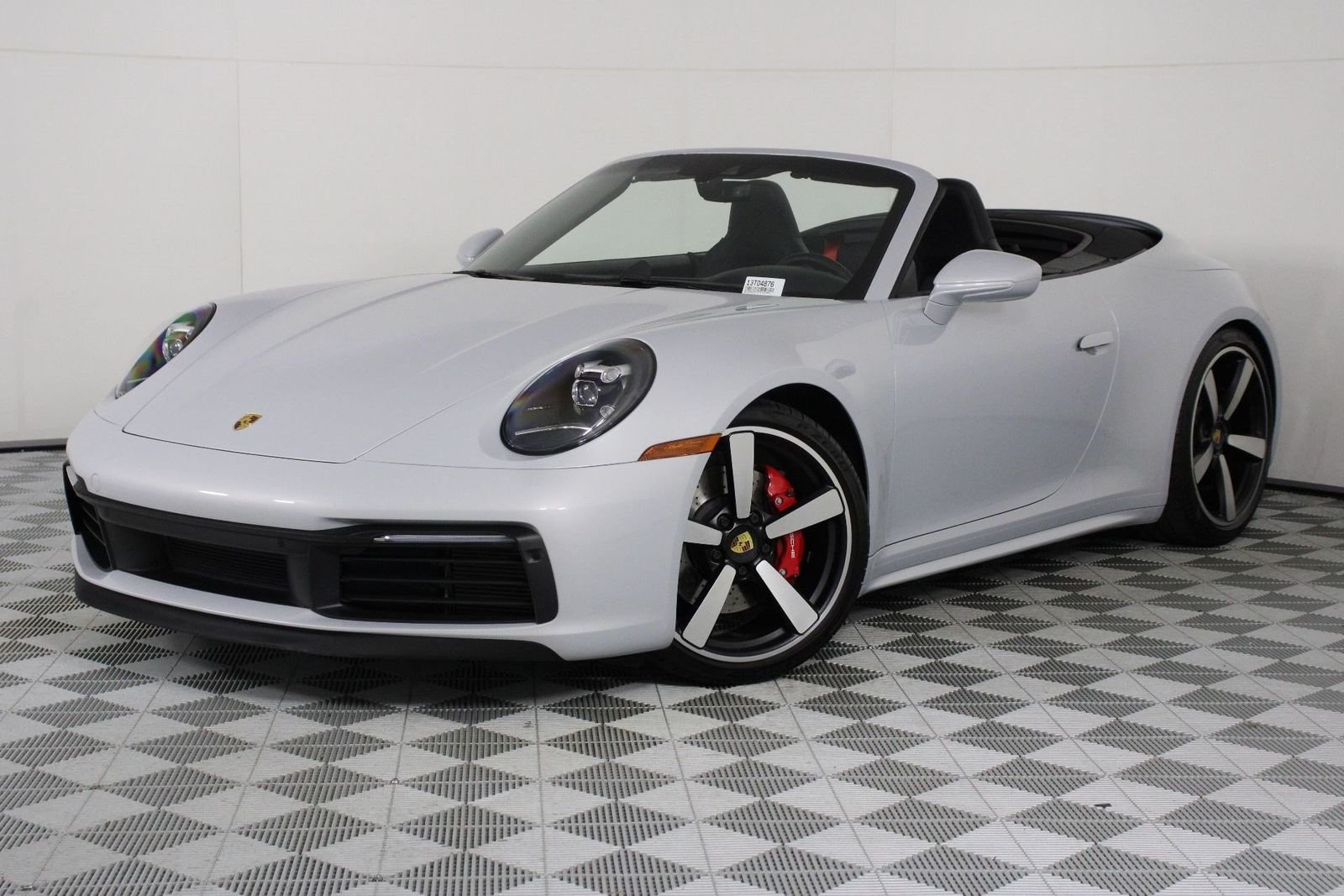 Certified Used 2023 Ice Grey Metallic Porsche Carrera 4S image 34