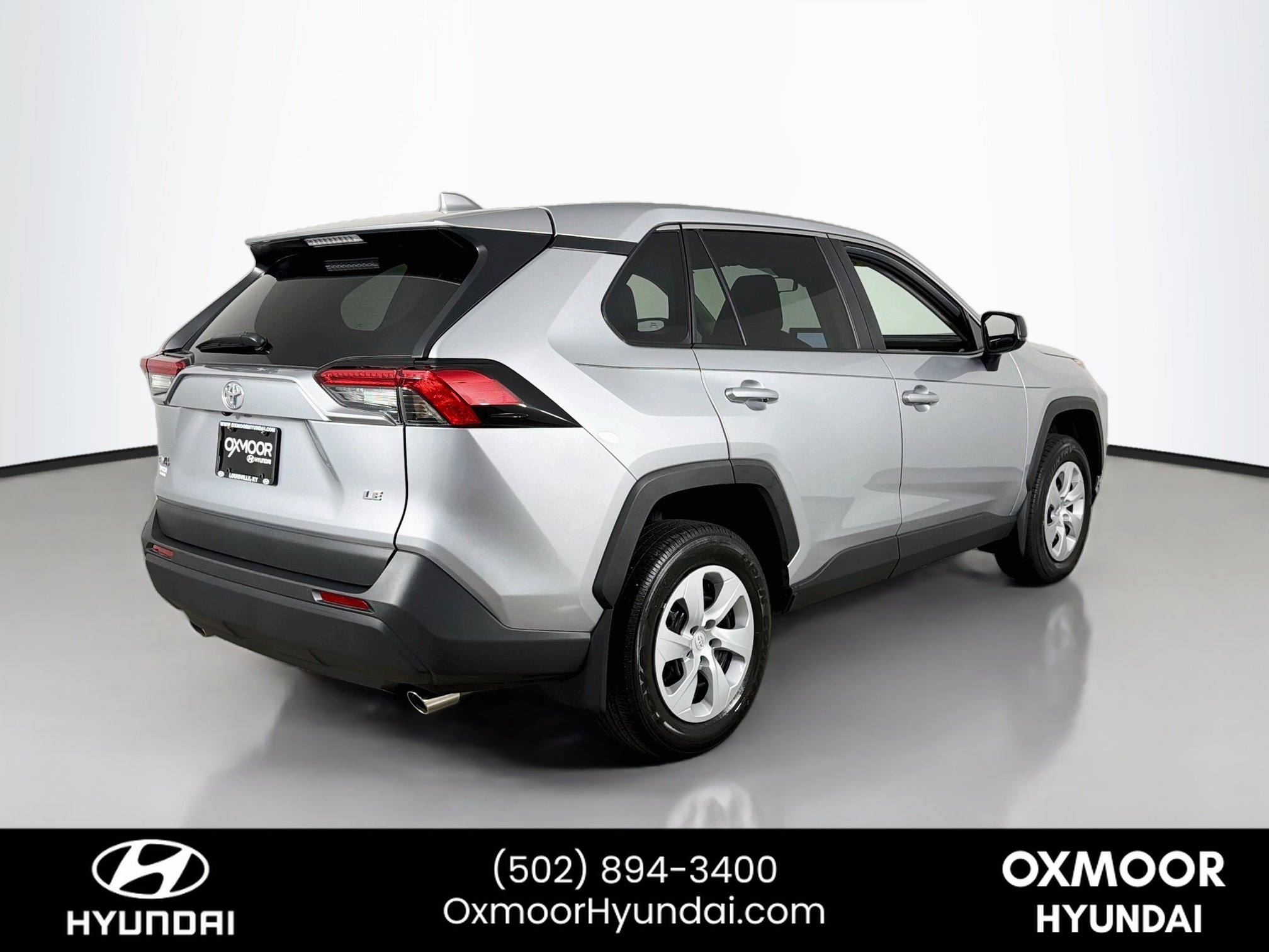 Used 2025 Silver Sky Metallic Toyota LE image 7