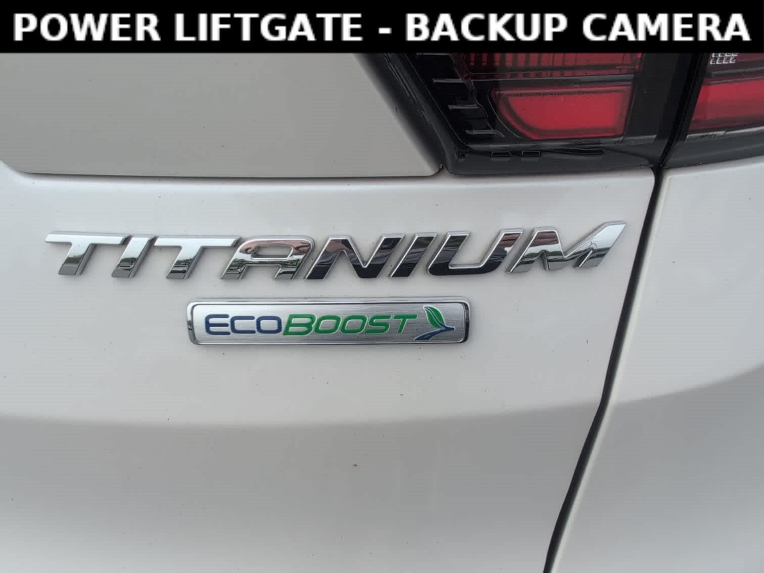 Used 2018 White Platinum Metallic Tri-Coat Ford Titanium image 5