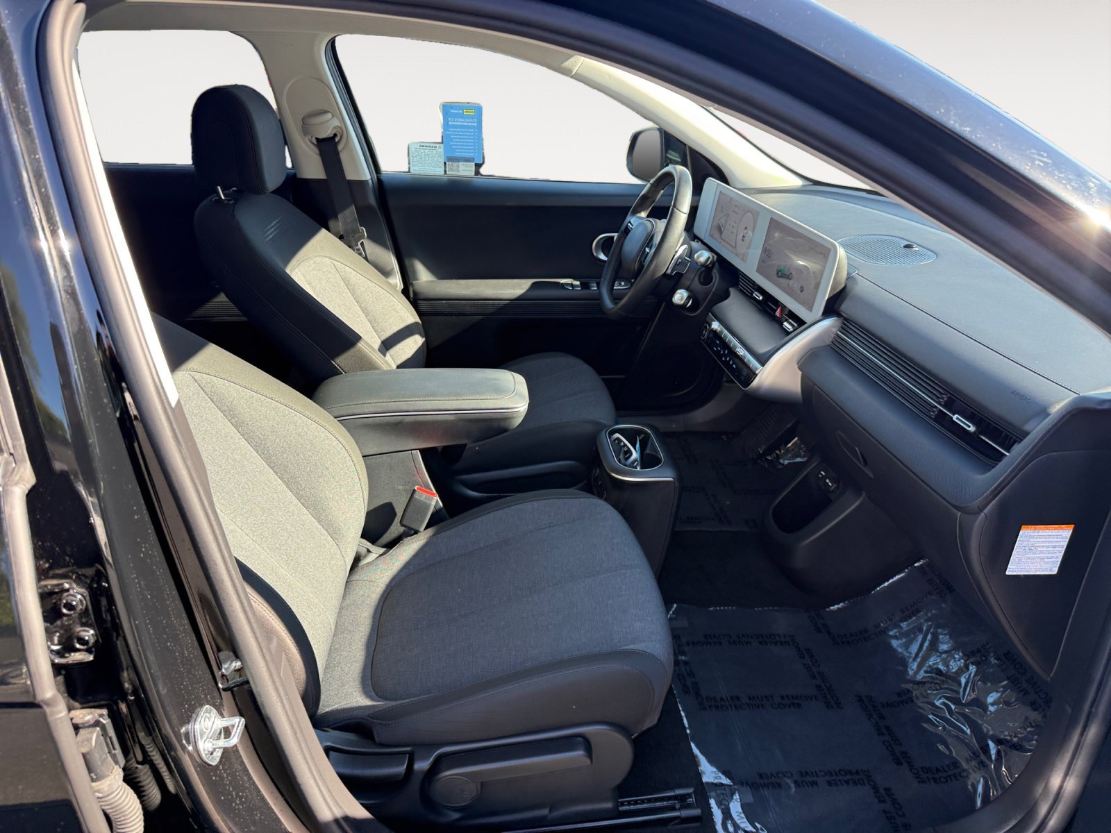 Used 2024 Abyss Black Hyundai SEL image 19
