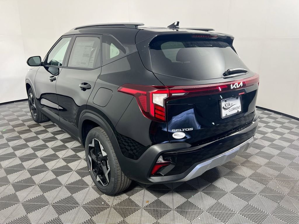 New 2026 Fusion Black Kia S image 7