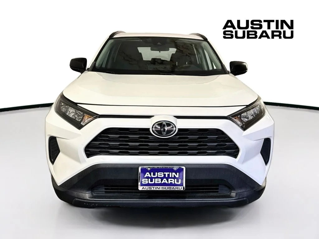 Used 2020 White Toyota LE image 2