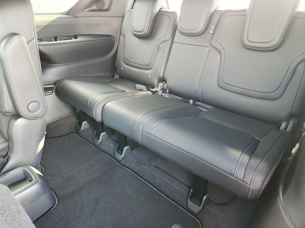 2026 Nissan Armada PRO-4X - Photo 12
