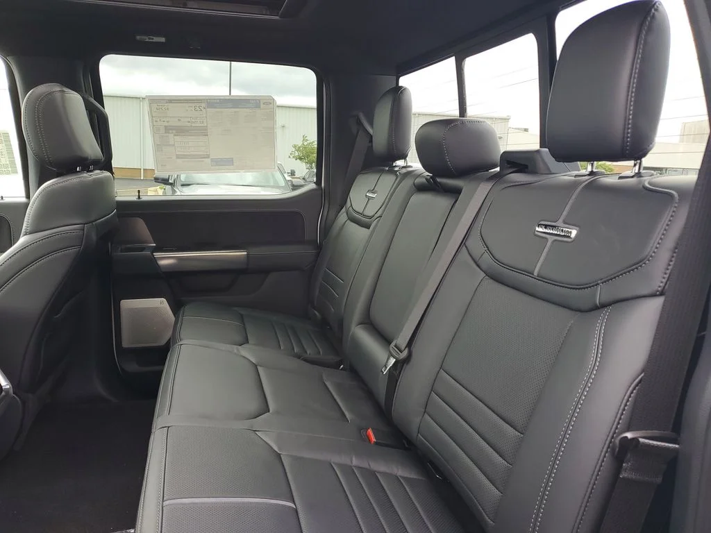 New 2026 Star White Metallic Tri-Coat Ford Platinum® image 26